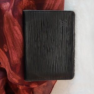 Louis Vuitton Black Epi Leather Card ID Case